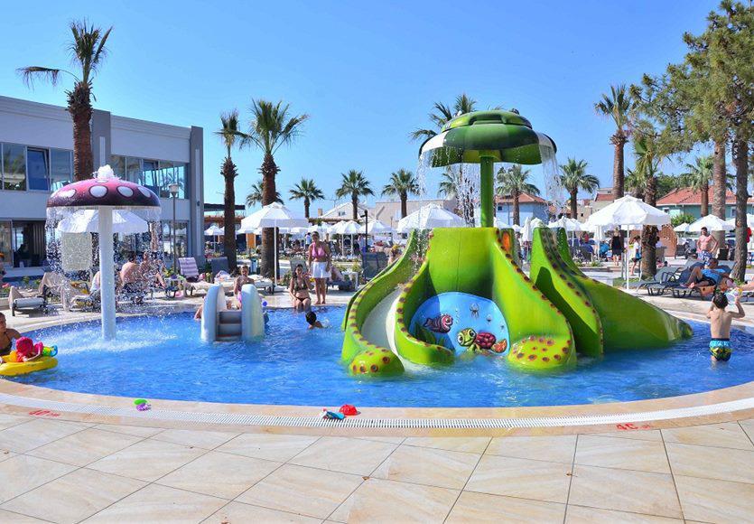 Palm Wings Kusadasi Beach Resort&Spa エクステリア 写真